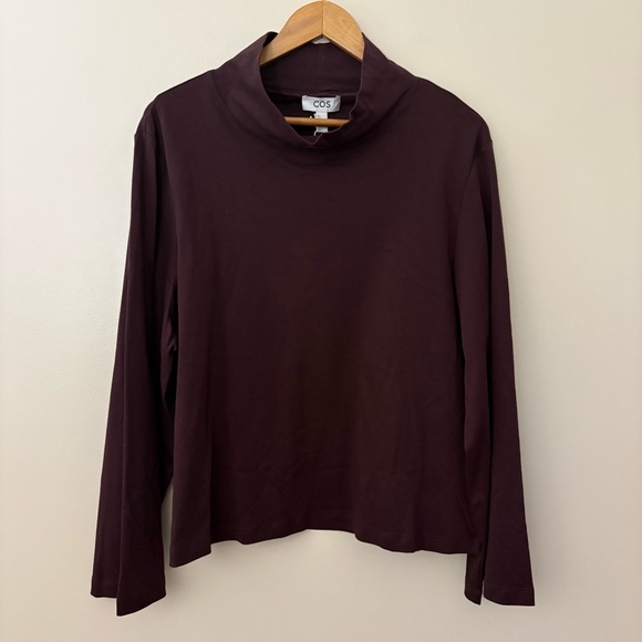 NEW COS long-sleeved mock neck top in a dark plum wide sleeves 100% Cotton Sz L - Picture 3 of 13
